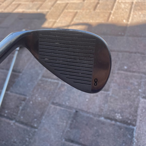 Pole Kat Rogue Golf Club Iron 8 In Right Hand 
Graphite shaft performance - Picture 4 of 6